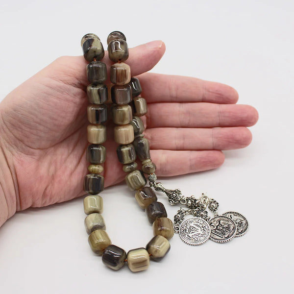 An antique Turkish musk rosary in corrugated mold, the size of a large bead, woven with a double propylene thread for greater durability and with a crochet made of a mixture of antimony and metal.